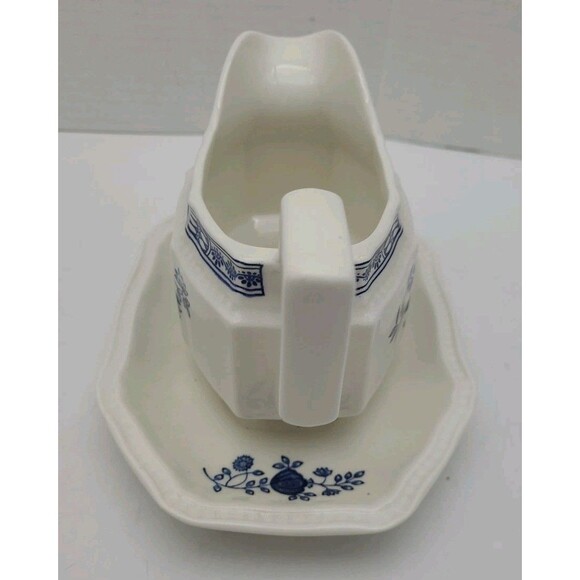2 Piece Kensington Coventry Blue Onion Gravy Boat Underplate English Ironstone - Picture 6 of 12